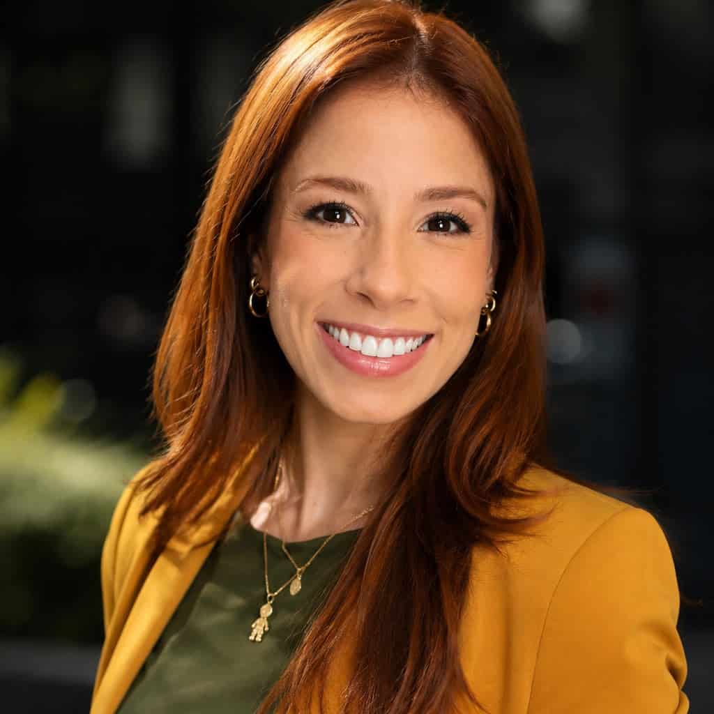 Psicóloga Denise Caldas realiza terapia online para psicodiagnóstico de transtornos mentais e mapeamento dos traços de personalidade
